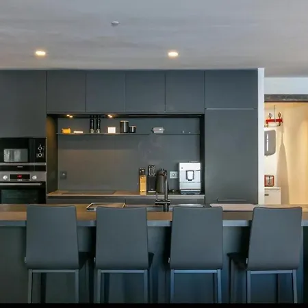 Apartment Esquinade 4 Bedrooms *